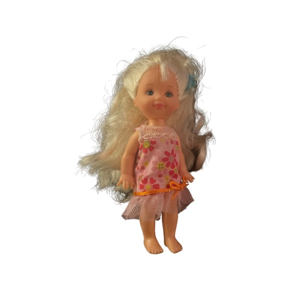 Kelly Barbies - Picture 4 of 4